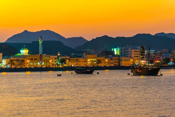 Historical Muscat Sunset Tour - Alam Palace, Al Bahar Road, and the sunset bay