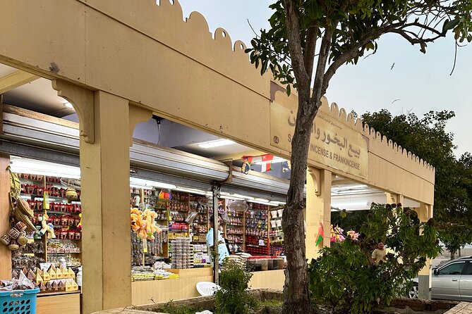 Historical Salalah City Tour - Salalah’s Fruit Market And The Coconut Break