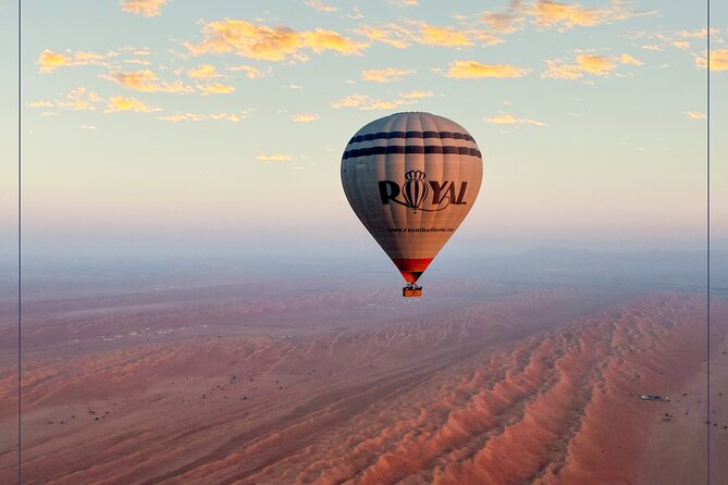 Hot Air Balloon Tour at Wahiba Sands - Booking timing and weather precautions