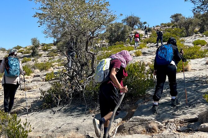 Jebel Shams summit W4 - What to bring and how to prepare