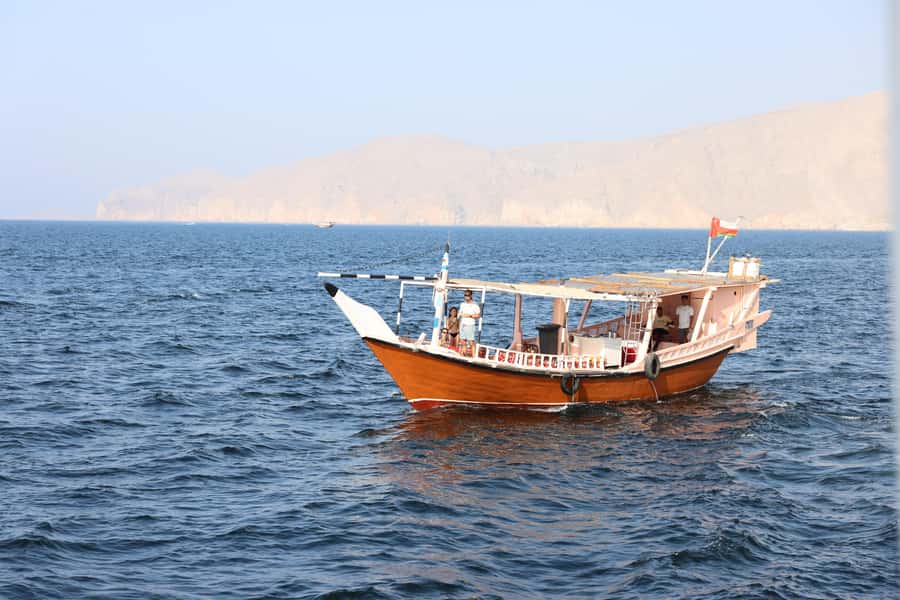 Khasab: Dhow Cruise with Lunch, Dolphin Watching& Snorkeling - The first hour through the Musandam fjords