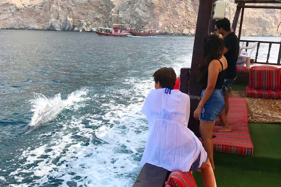 Khasab: Dolphin Watching Day Tour with Snorkeling & Lunch - Sibi Island and the second chance to snorkel