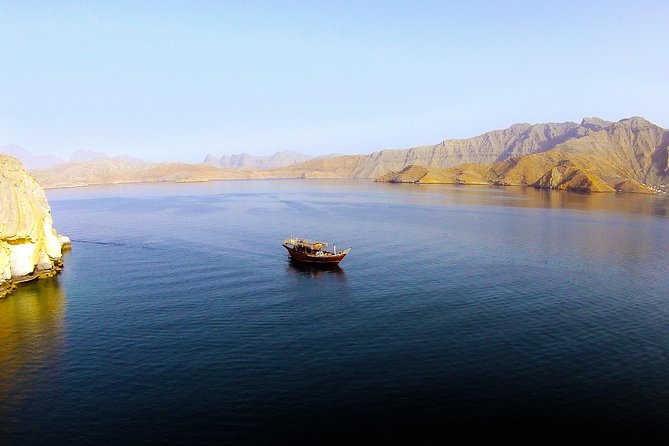Khasab Musandam Full day dhow cruise - Settling into the Omani dhow