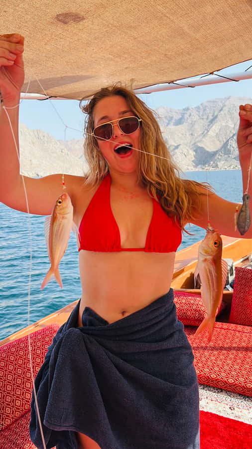 Khasab Musandam |Telegraph Island |Dhow Cruise | Dolphins - What to bring and what to leave behind