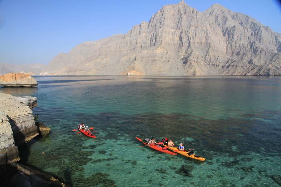 Khasab Musandam |Telegraph Island |Dhow Cruise | Dolphins - Meeting the dhow at Khasab Port