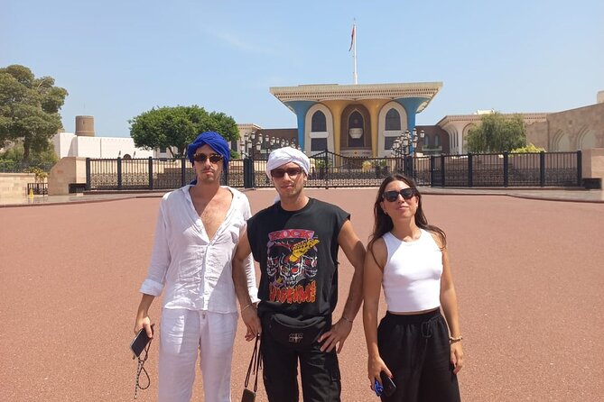 Multi-Day Package Tours At Oman - Nizwa, palms, and the old market