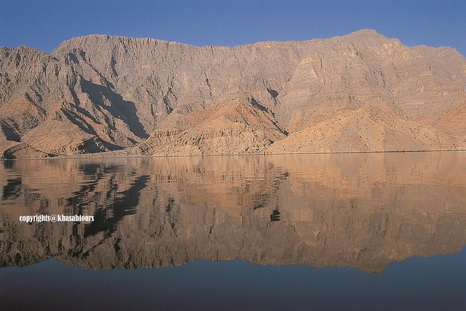Musandam Khasab Day Trip and Dhow Cruise from Dubai - The 6:00 a.m. pickup and road to Oman
