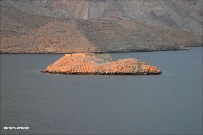 Musandam Khasab Day Trip and Dhow Cruise from Dubai - The best part of the cruise: mountains, villages, and dolphins
