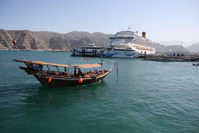 Musandam Khasab Full day dhow cruise with Lunch - Comfort, swimming, and the size of the group