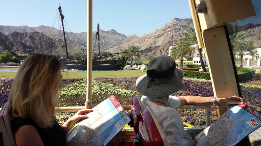 Muscat: Big Bus Hop-On Hop-Off Sightseeing Tour - Commentary, comfort, and the actual ride