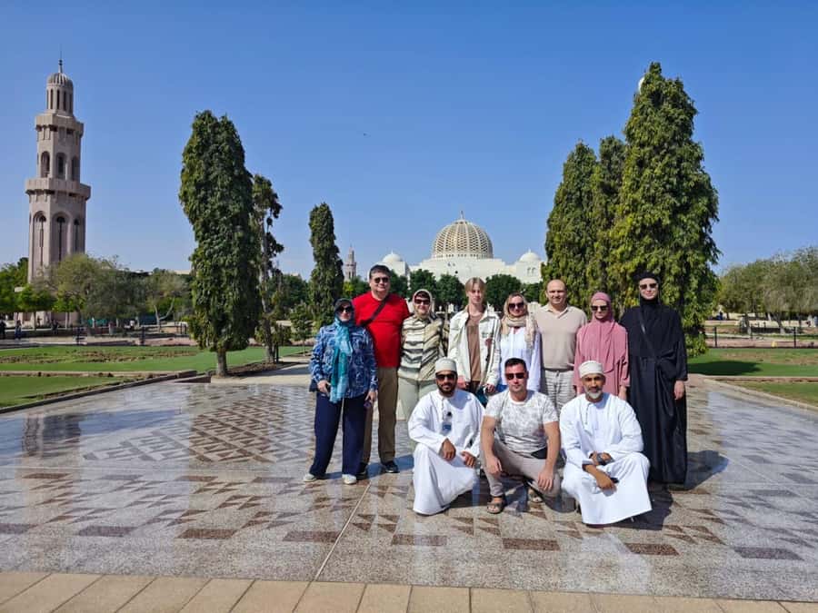 Muscat: City Highlights Tour with Optional Transfers - Royal Opera House Muscat: modern Oman in polished form