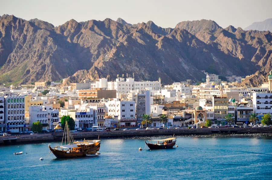 muscat city tour with pick up SMALL GROUP 7 PEOPLE MAX - Seeing the Royal Opera House Muscat