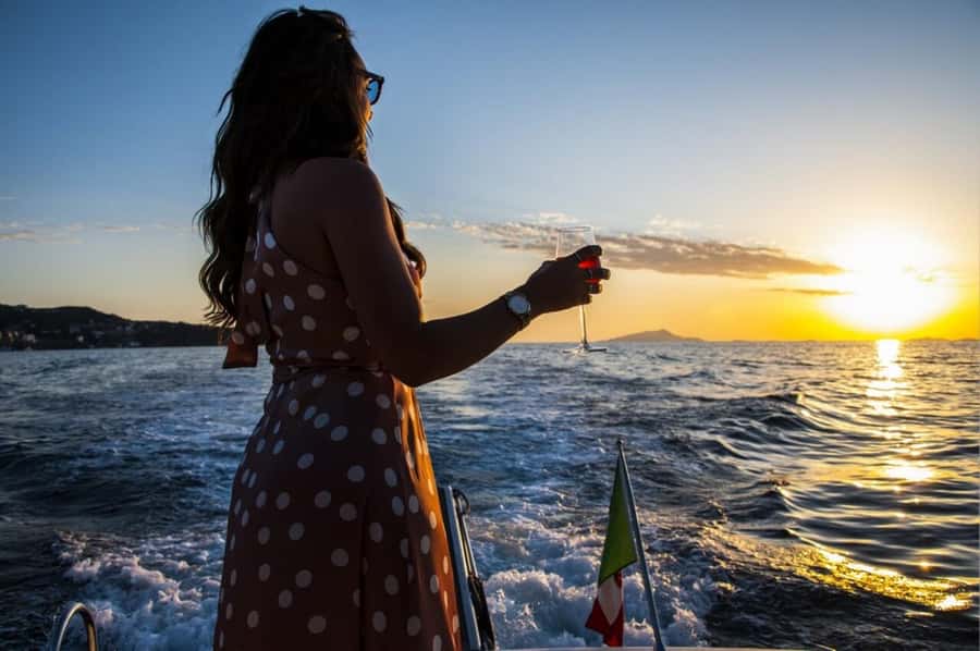 Muscat : Coastal & Sunset Boat Trip - Starting at Jissah and reaching the marina