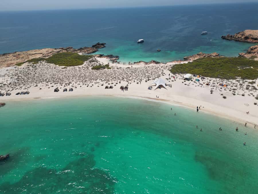Muscat: Daymaniat Islands Snorkeling Trip with Brunch - Key things to know before you book
