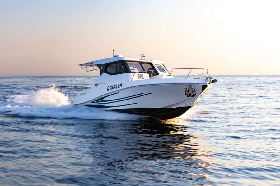 Muscat: Daymaniyat Islands Private Boat Tour with Snorkeling - Is $1,800 a fair price for a private boat?