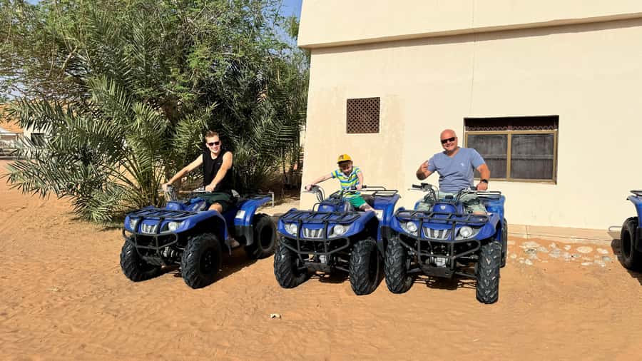 Muscat: Desert & Wadi Bani Khalid Tour with Quad Bike Option - Guides who can make the difference