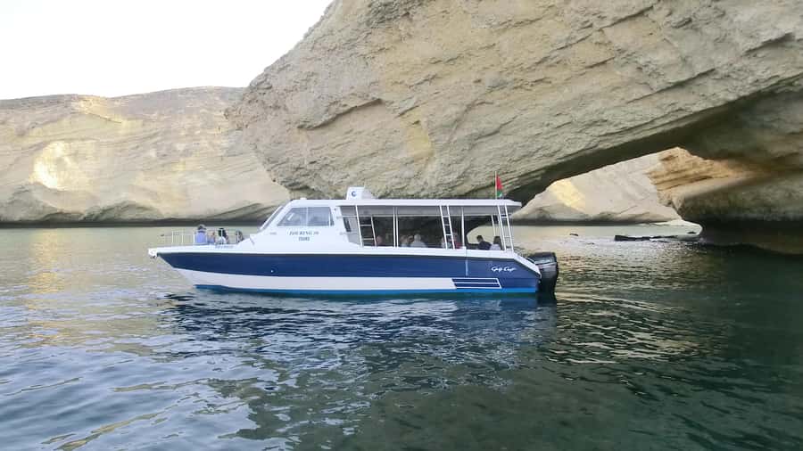 Muscat: Dolphin Watch & Snorkel Excursion - Finding dolphins without chasing them too closely