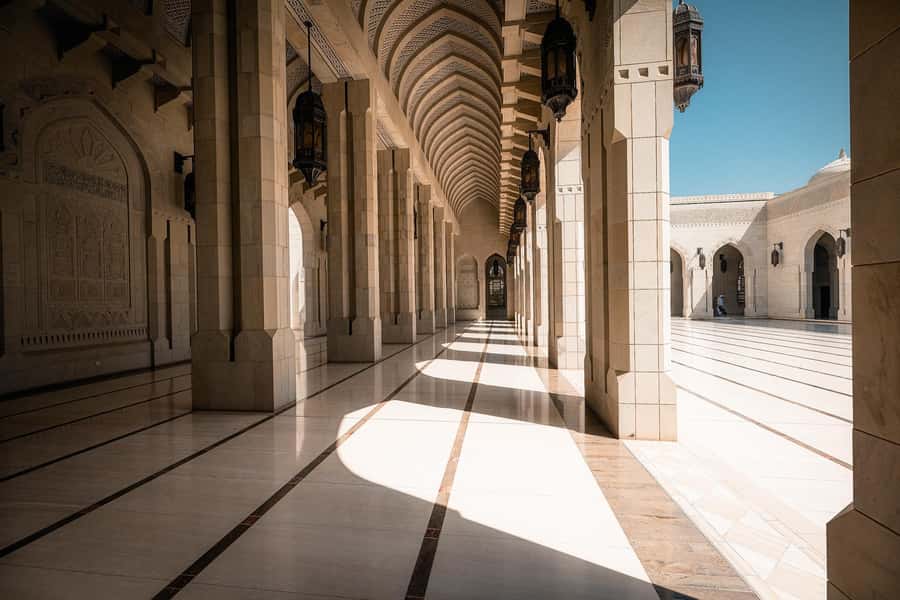 Muscat: Full-Day City Tour - Mutrah Corniche and the old souq