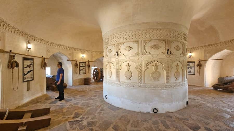 Muscat: full day tour to Nakhal, Rustaq and hot springs - Rustaq, an old capital with farms and springs
