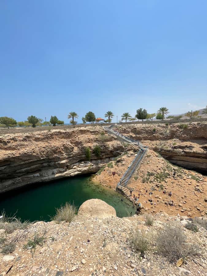 Muscat: Full-Day Wadi Shab & Bimmah Sinkhole Private Tour - Who Should Book This Experience?