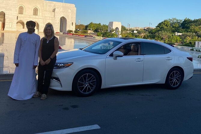 Muscat : Luxury car with private driver - Key points at a glance