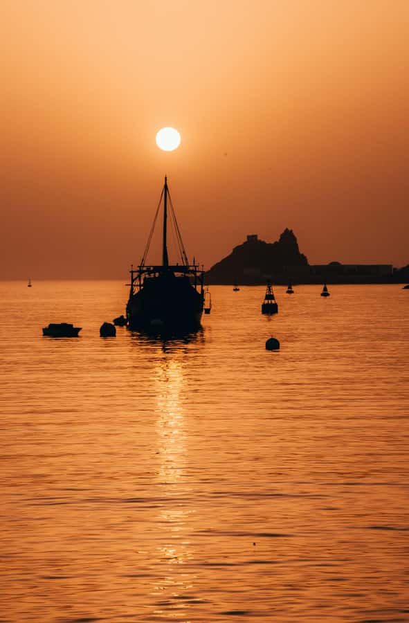 Muscat: Night Tour [ Sightseeing ] - Muttrah Souq and the pleasure of wandering alone