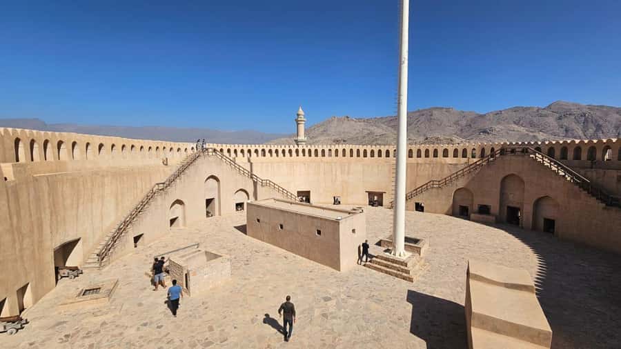 Muscat: Nizwa, Birkat Al Mouz & Oman Across Ages Museum - Why this private Muscat day trip works