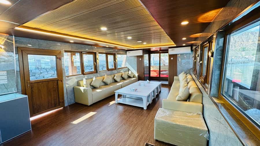 Muscat: Omani Dhow Coastal and Sunset Cruise - Who will enjoy this cruise most?