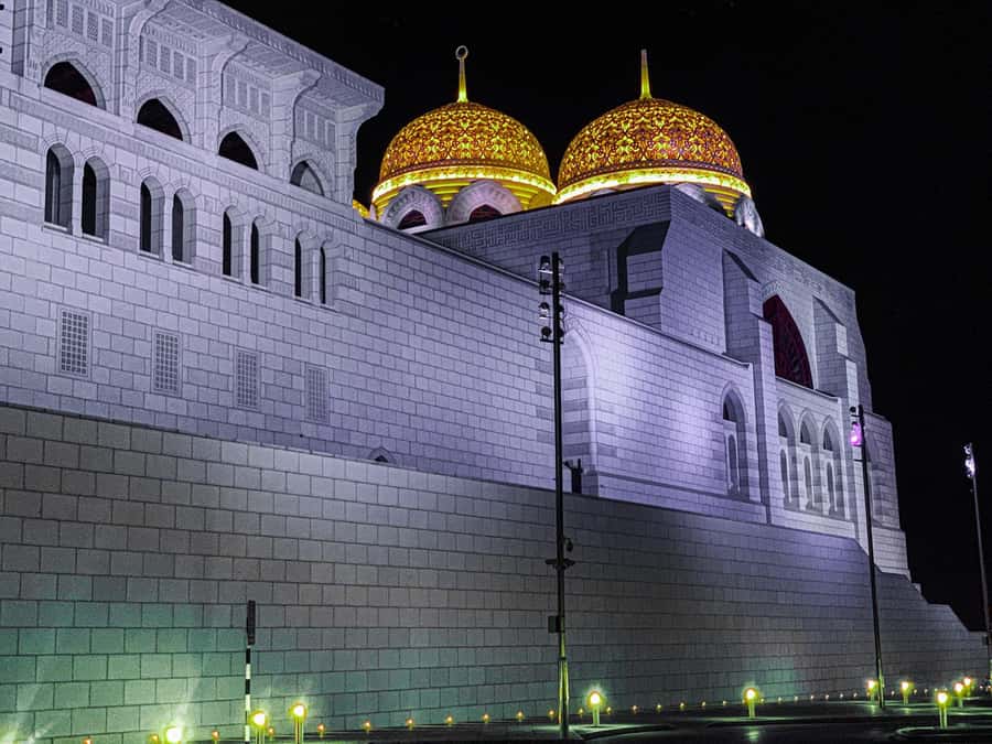 Muscat : private evening or night tour 4 hours With transfer - Muttrah Souq: allow time for the covered lanes