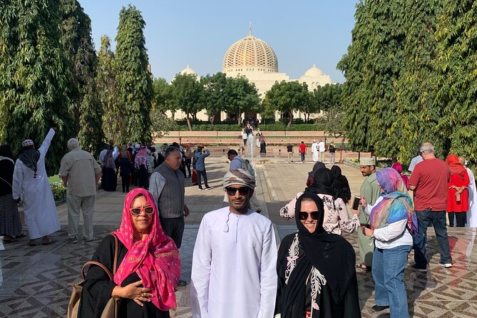 Muscat : Private morning tour in Muscat - Al Alam Palace and the forts of Muscat