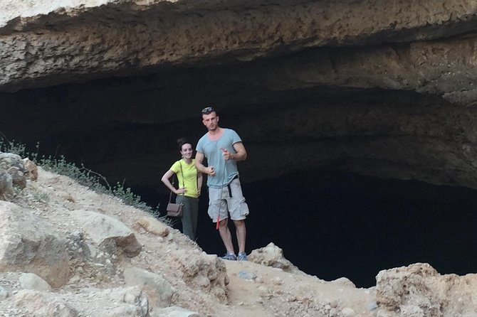 Muscat : Private trip to Wadi Shab for a full day with lunch - Bimmah Sinkhole and its 30-minute stop