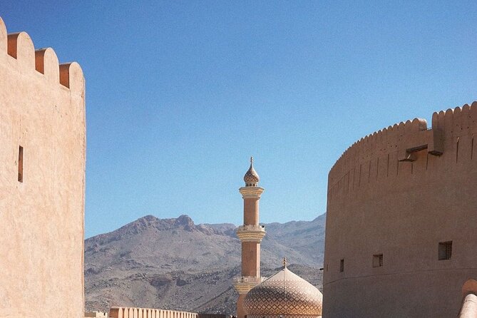 Muscat Shore Excursion: Private Nizwa Day Trip - Tanuf, Bahla, and a short pottery stop