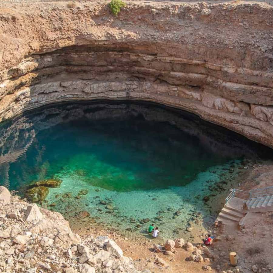 Muscat: Wadi Shab & Bimmah Sinkhole... - Leaving Muscat for the coast