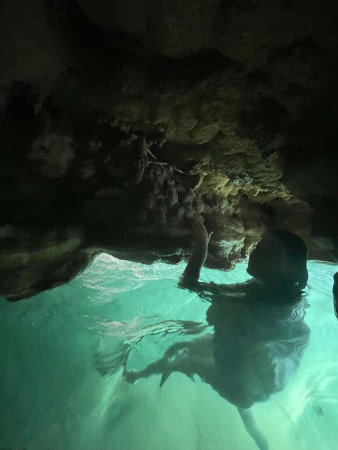 Muscat: Wadi Shab, Romantic Cave and Sinkhole Full-day Trip - The long road from Muscat to Ash Sharqiyah South