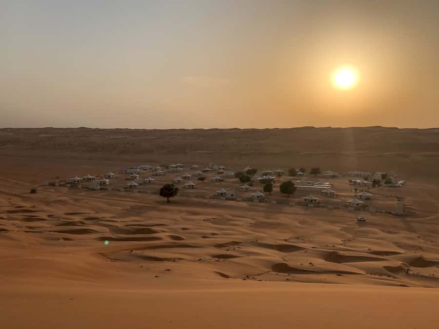 Muscat: Wahiba Sands Desert Sunset Tour with Dinner - What to bring and how to prepare