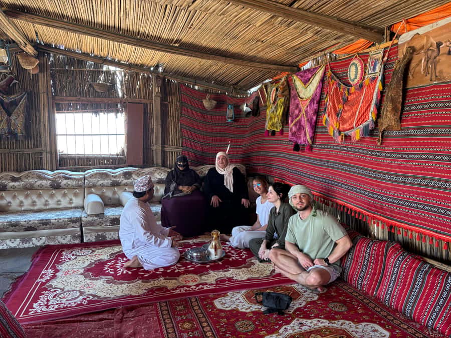 Muscat: Wahiba Sands, Wadi Bani Khalid & Mudayrib Tour - A Bedouin house and the extra-cost activities