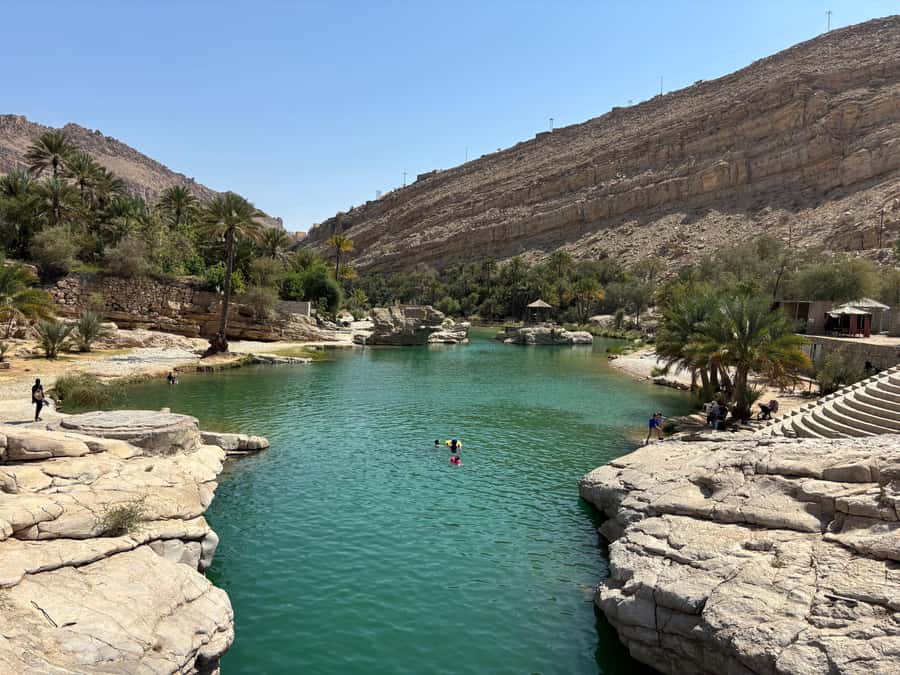 Muscat: Wahiba Sands, Wadi Bani Khalid & Mudayrib Tour - Wadi Bani Khalid: lunch first, swimming second