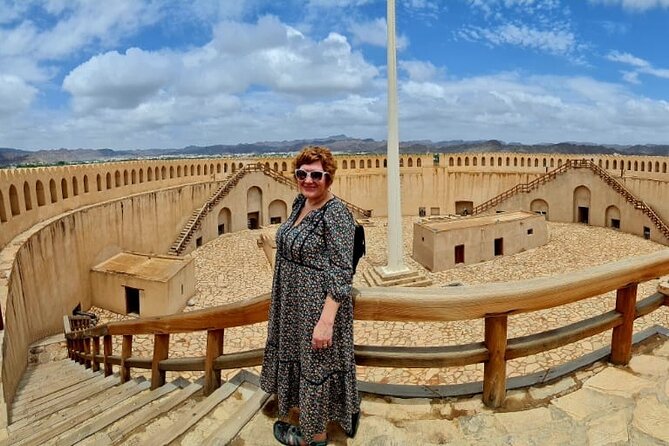 Nizwa Fort-Nizwa Souq-Misfah Al Arbyeen-Jebel Shams - Private Full Day Tour - Al Hamra and the older village ruins
