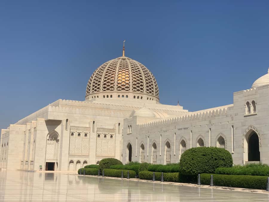 Oman: Private City Tour of Muscat with pick up/drop off - Starting at Sultan Qaboos Grand Mosque