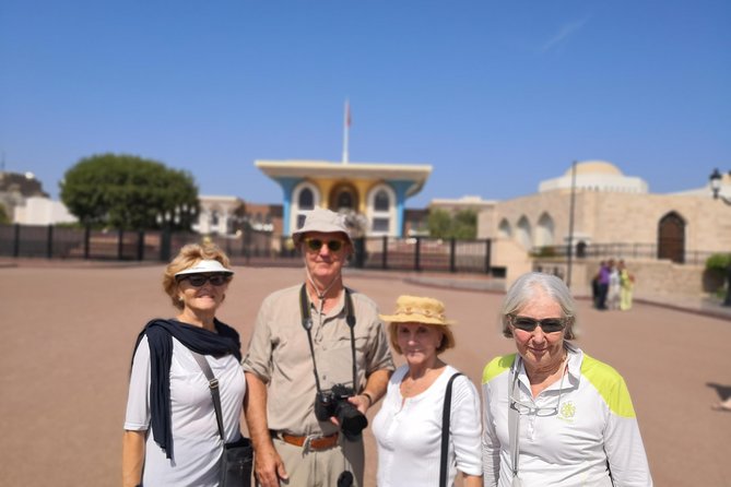 Premium Muscat half day excursion-Italian guide - Sultan Qaboos Grand Mosque: one hour for Oman’s great interior