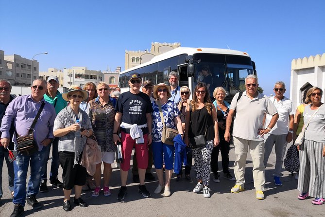 Premium Muscat half day excursion-Italian guide - Meeting your guide at Muscat’s port