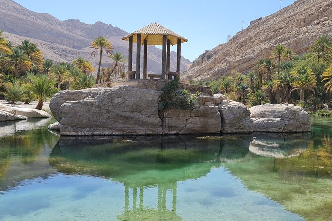 Private 2 Days 1 Night Wahiba Sands Desert and Wadi Bani Khalid Tour - Sunset among the golden dunes