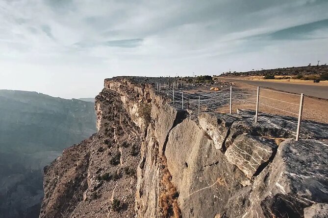 Private 2-Days Jebel Shams Overnight Camping Tours - Al Hamra and Misfat Al Abriyyin