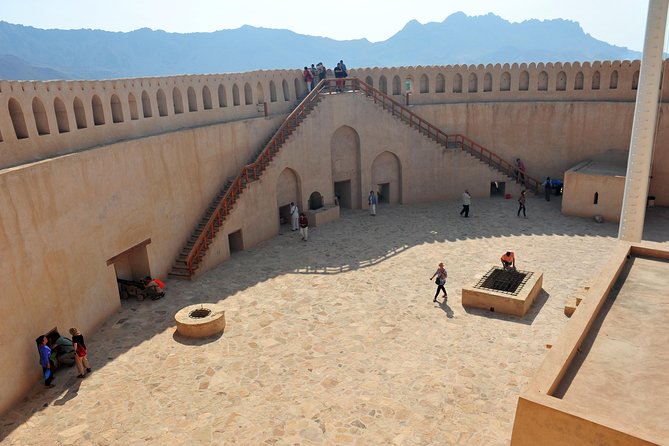 Private Day Trip to Nizwa, Jabal Akhdar (Green Mountain) & Birkat Al Moz - Nizwa Fort: Oman’s defensive masterpiece