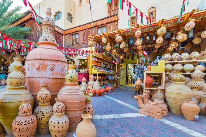 Private Explore Oman Grand Canyon, Jebel Shams and Nizwa - Nizwa Souq: silver, crafts, and local trade