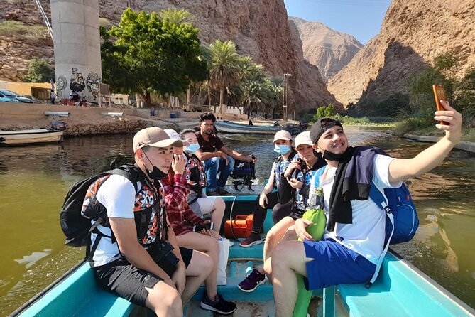 Private Full-Day Wadi Shab and Bimmah Sinkhole Tour - Who should book this Muscat day trip