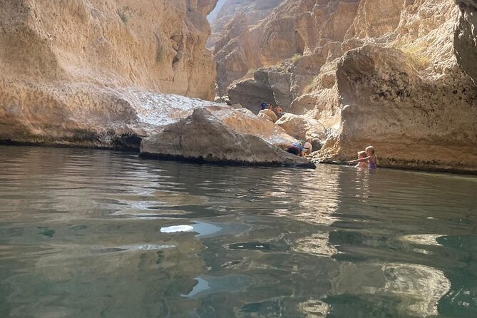 Private Full- Day Wadi Shab-Bimmah Sinkhole-Fins Beach Tour - The long drive is part of the calculation