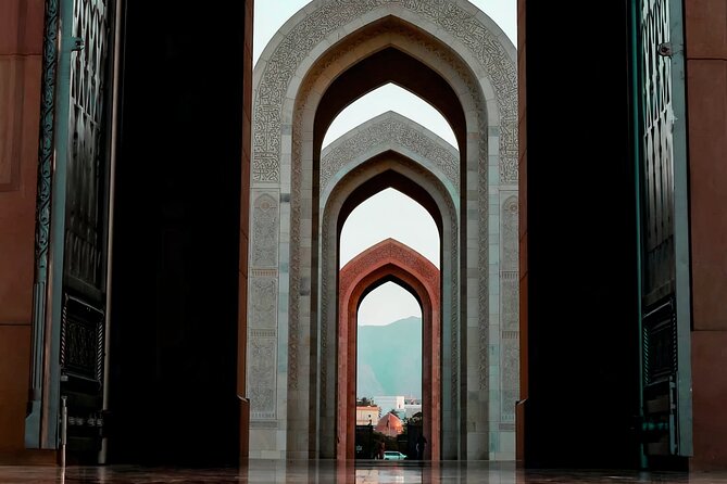 Private Half-Day Muscat City At Night Tour - Al-Alam Palace and the Old Forts