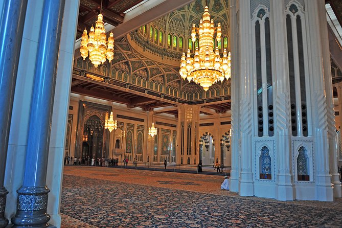 Private Half-Day Muscat City Tour - Sultan Qaboos Grand Mosque and its 21-ton carpet