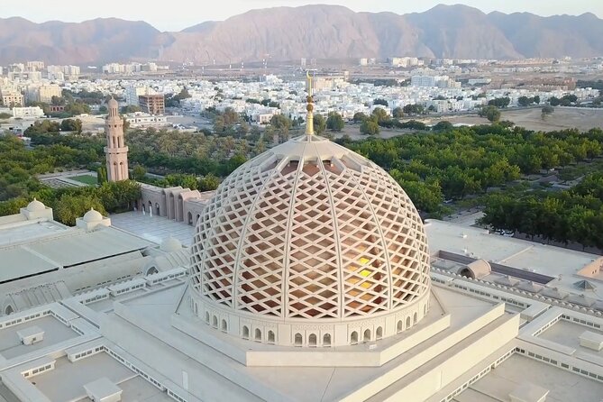 Private Half-Day Tour to Grand Mosque-Nakhal Fort and Hotspring - The drive from Muscat to Nakhal